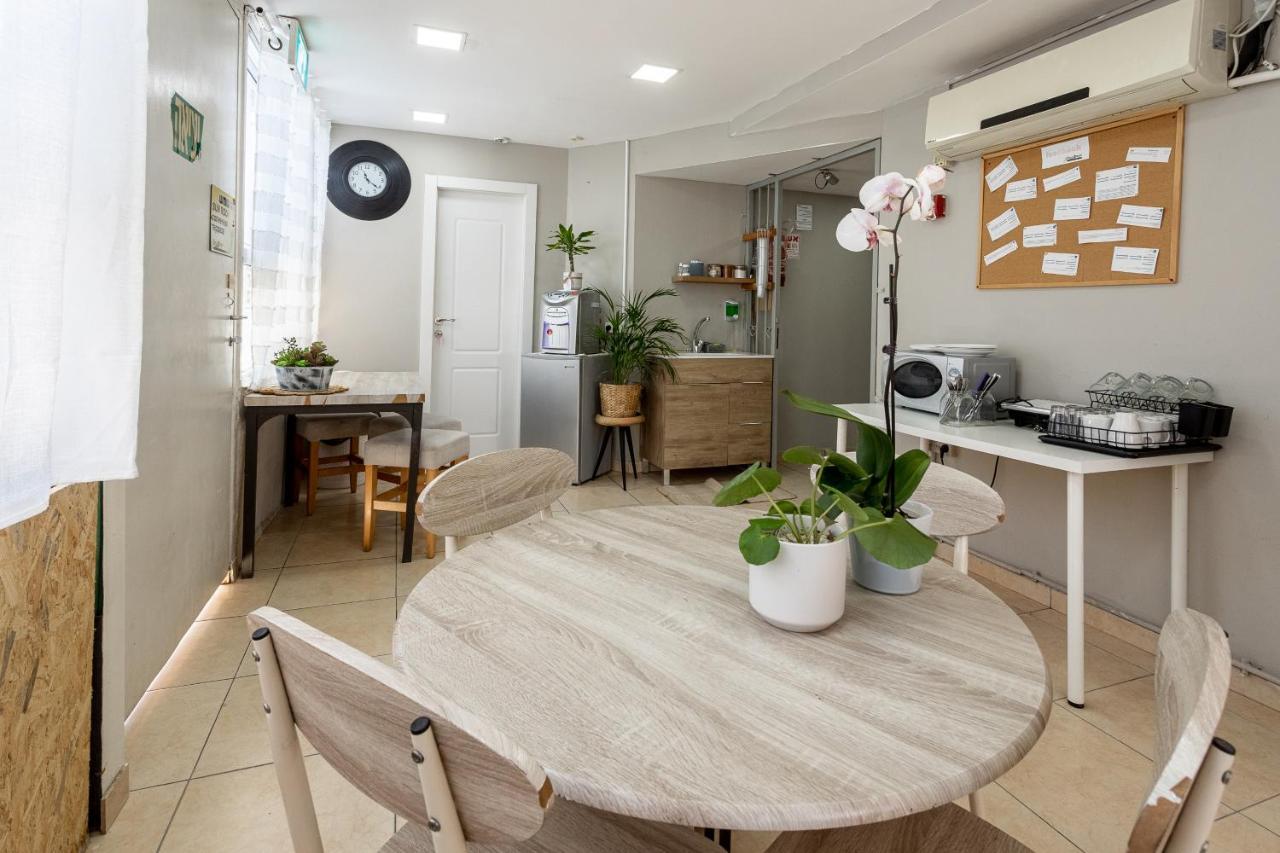 Little Prince Hostel-5 Min Walk To The Beach เอลัต ภายนอก รูปภาพ