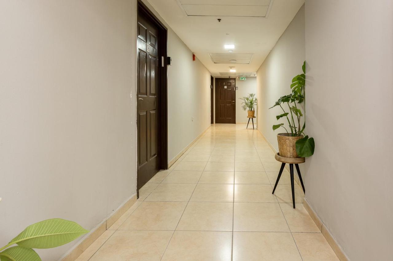 Little Prince Hostel-5 Min Walk To The Beach เอลัต ภายนอก รูปภาพ
