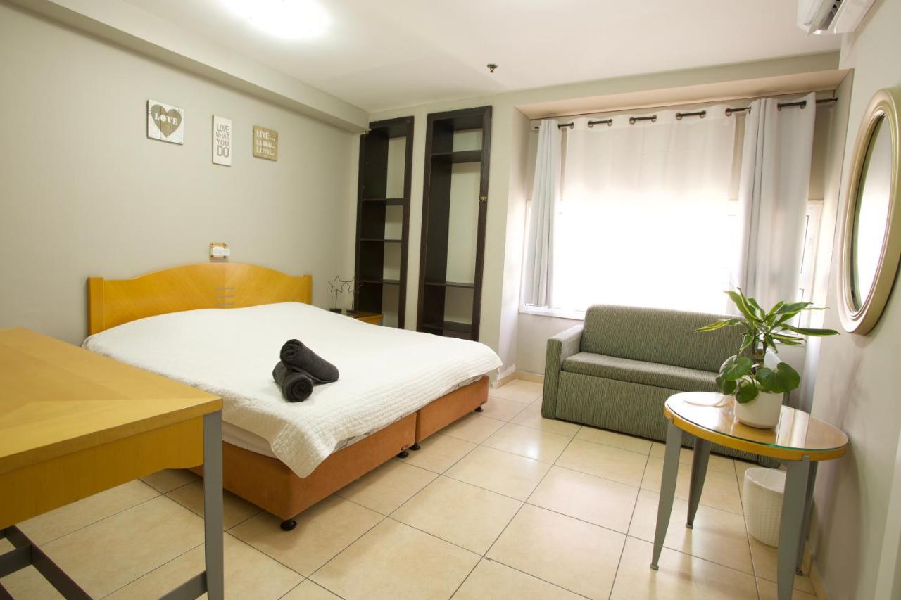 Little Prince Hostel-5 Min Walk To The Beach เอลัต ภายนอก รูปภาพ