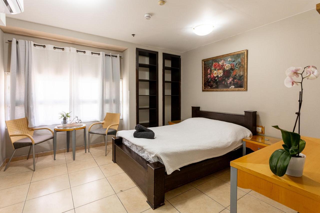 Little Prince Hostel-5 Min Walk To The Beach เอลัต ภายนอก รูปภาพ