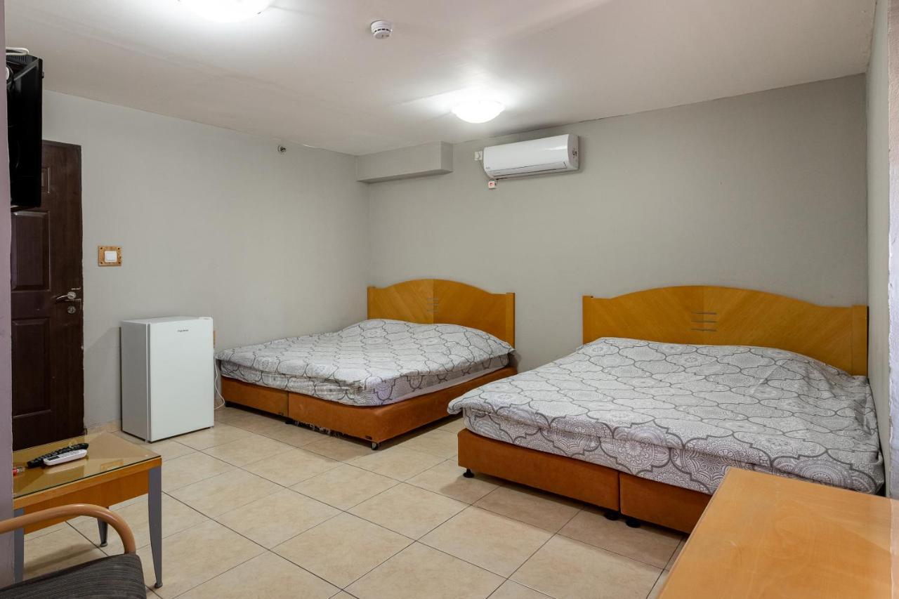 Little Prince Hostel-5 Min Walk To The Beach เอลัต ภายนอก รูปภาพ