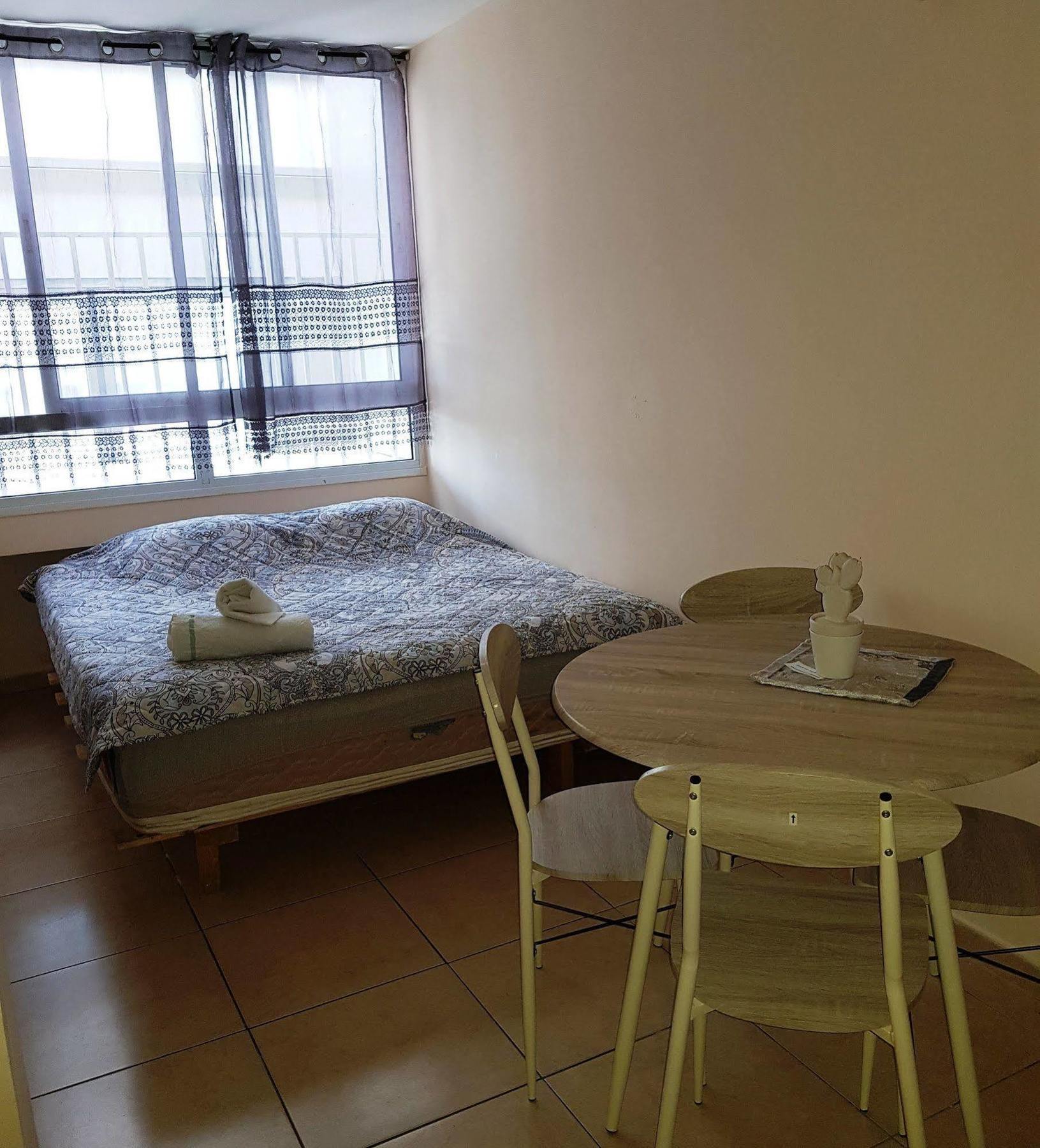Little Prince Hostel-5 Min Walk To The Beach เอลัต ภายนอก รูปภาพ